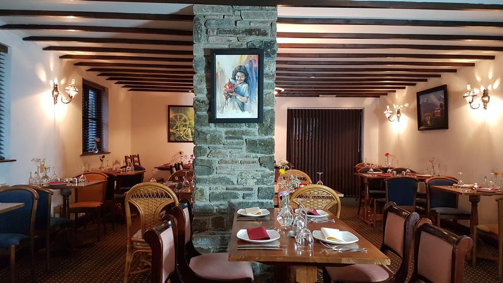 New Gurkha Inn Brecon Kültér fotó