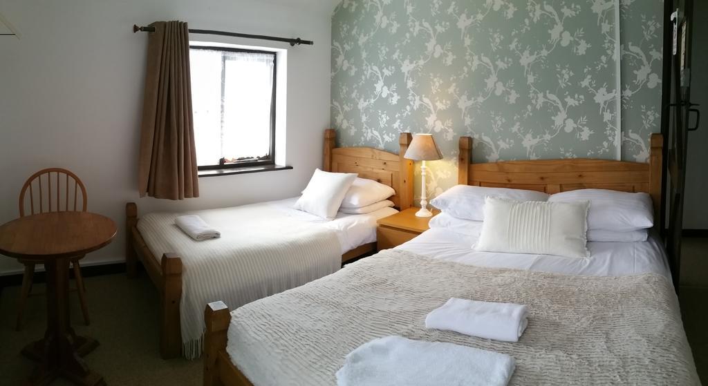 New Gurkha Inn Brecon Kültér fotó